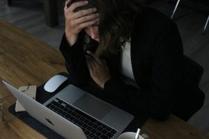 Harcèlement au travail : comprendre, prévenir et agir